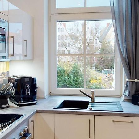 Lieblingsapartment No.3 Mit 2 Schlafzimmern In Top City-Lage Rostock Exterior photo